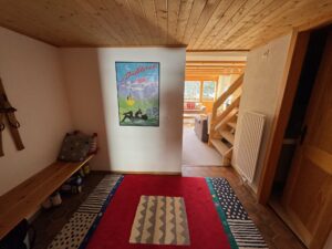 PPE ROCHER B MAGNIFIQUE  APPARTEMENT AU VILLAGE  AVEC UN COUVERT A VOITURE